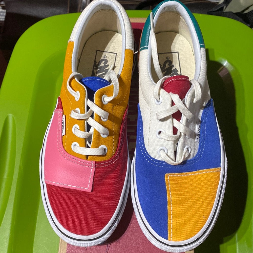Vans Era patchwork men’s 6/ women’s 7.5 barely worn/ like new condition with box